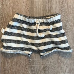 Childhoods clothing - boy shorts - grey stripe